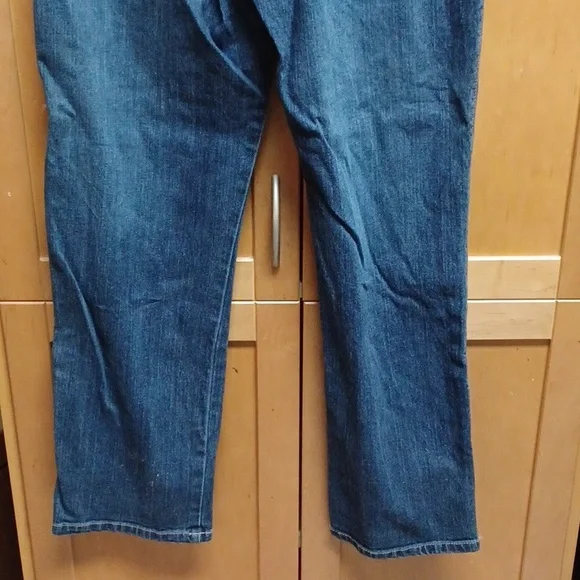 Lee Jeans - Picture 5 of 6